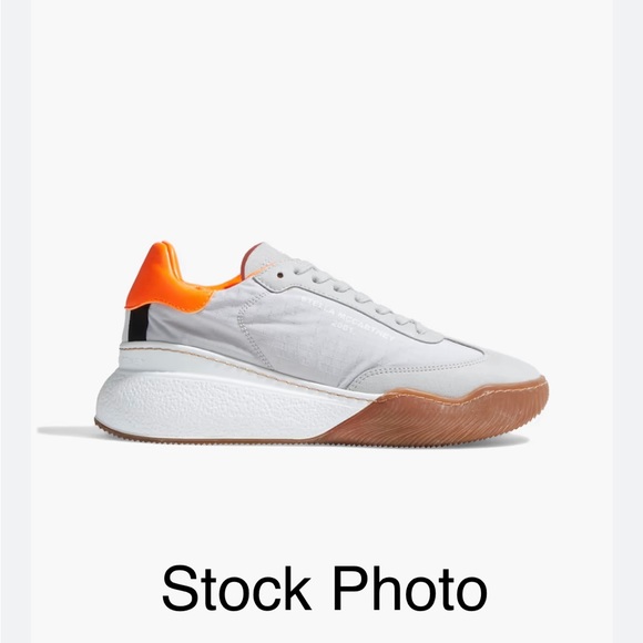 Stella McCartney Loop Grey Low-top Sneaker - Picture 5 of 5